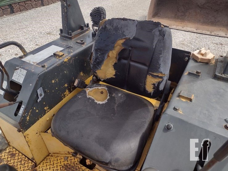 komatsu-d20p-image-10