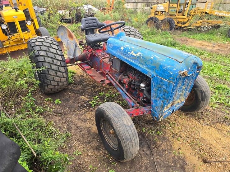 ford-800-image-7
