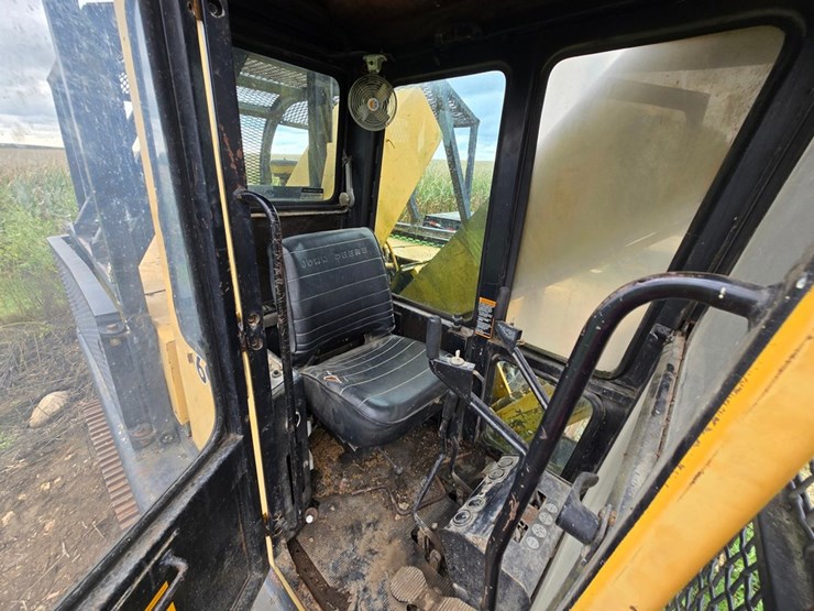 deere-693b-image-42