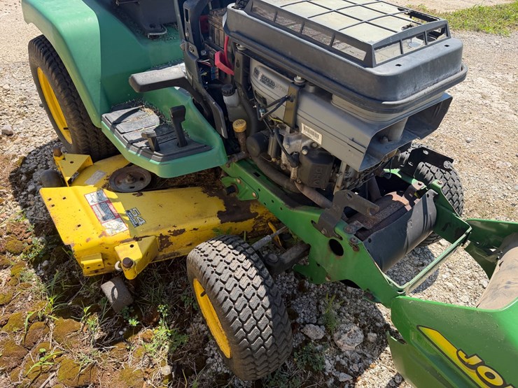 john-deere-345-image-4