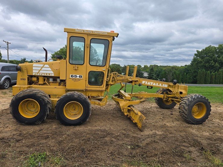 #2053-•-fiat-65-b-motor-grader-image-6