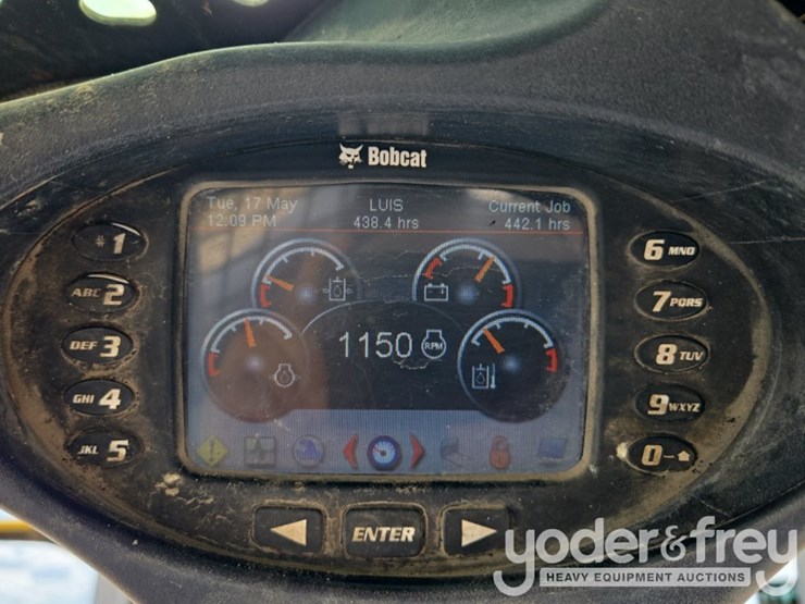 2016-bobcat-t590-image-54
