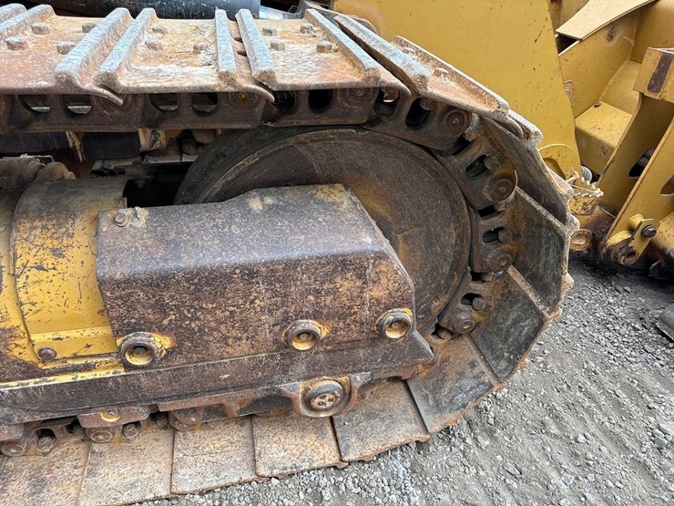 2006-caterpillar-963d-image-20