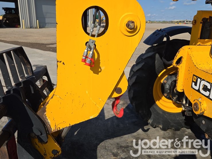 2017-jcb-507-42-image-18