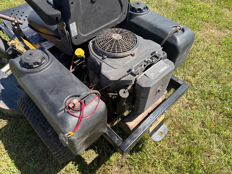 #2488-•-2007-cub-cadet-enforcer-mower-image-5