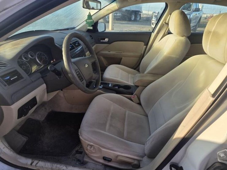 2009-ford-fusion-3fahp07179r100788-image-5
