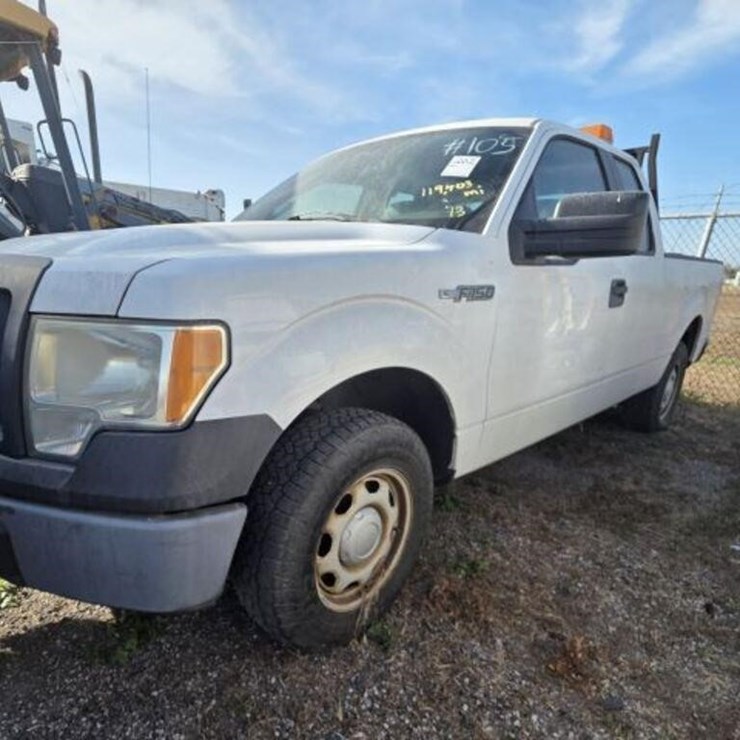 2012 FORD F150