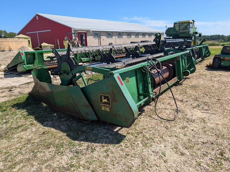 #2473-•-john-deere-13'-grain-head-image-3