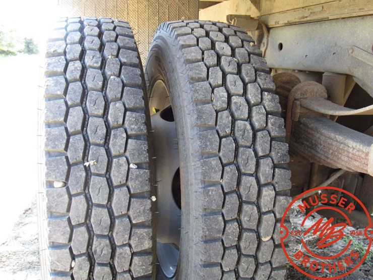 2017-ford-f450-image-17