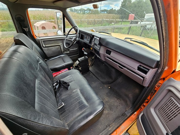 1997-ford-800-image-36