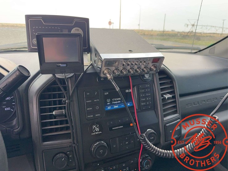 2017-ford-f550-image-23
