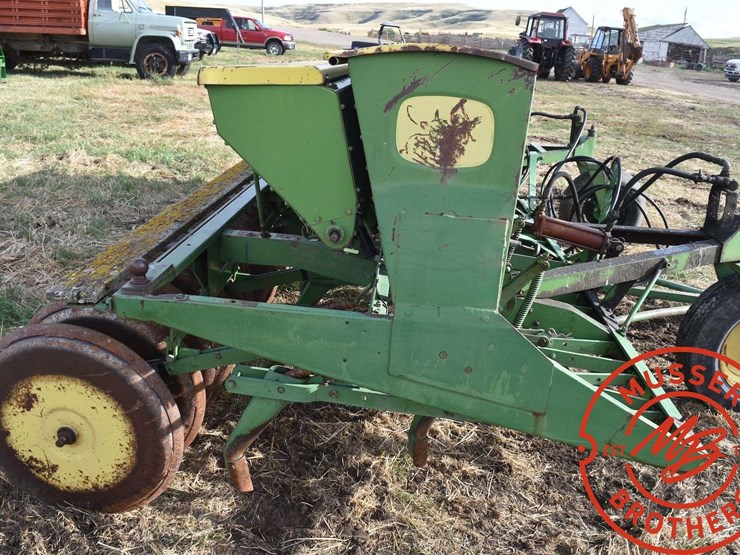 john-deere-2-image-8