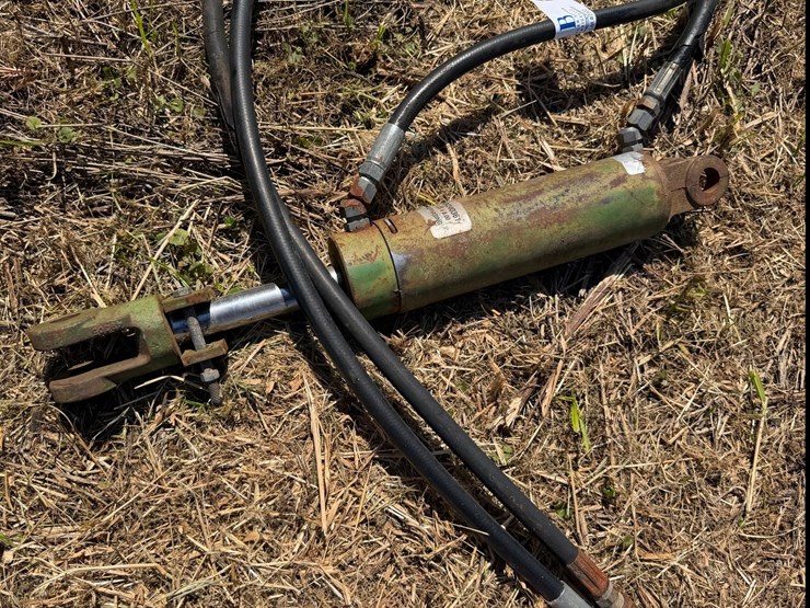 #2502-•-john-deere-hydraulic-ram-image-5