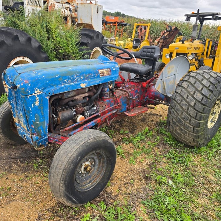 FORD 800