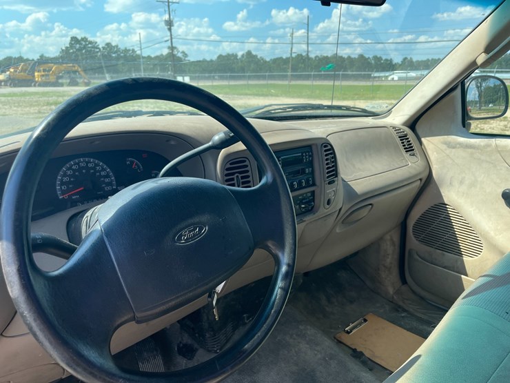 2002-ford-f150-image-16