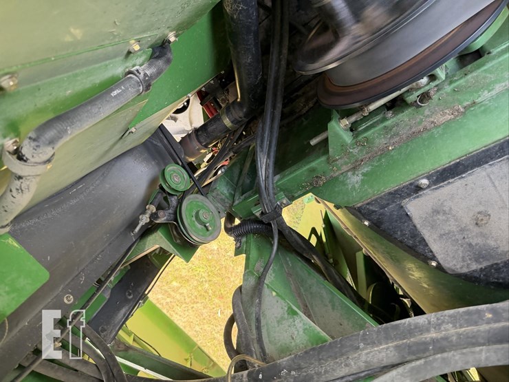 2011-john-deere-9870-sts-image-92
