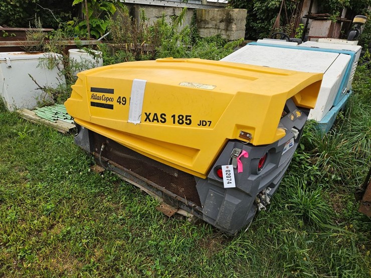 #2074-•-atlas-copco-dias-185-air-compressor-image-7