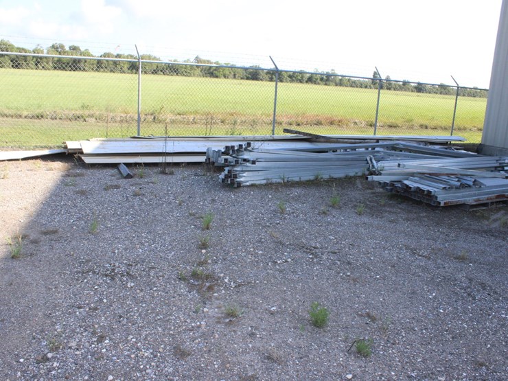 #1019-•-24'-x-31'-carport-image-1