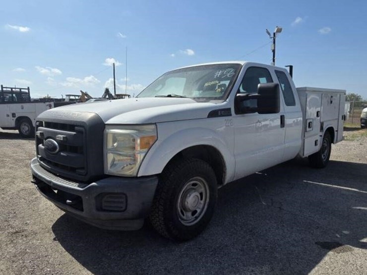 2015-ford-f250-image-1