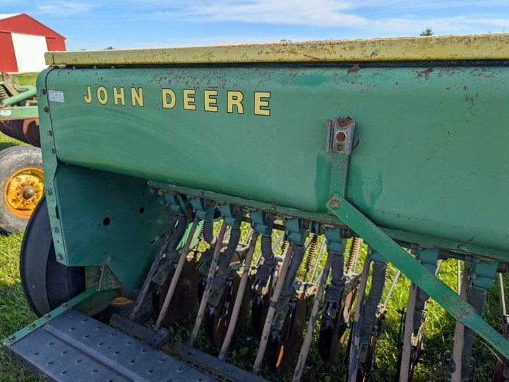 john-deere-8300-image-20