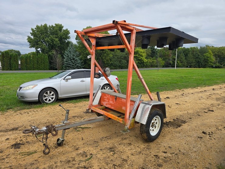 #2060-•-wanco-towable-sign-board-image-1