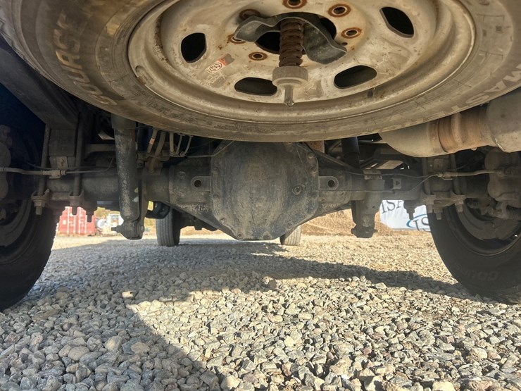 2020-ford-f350-image-26