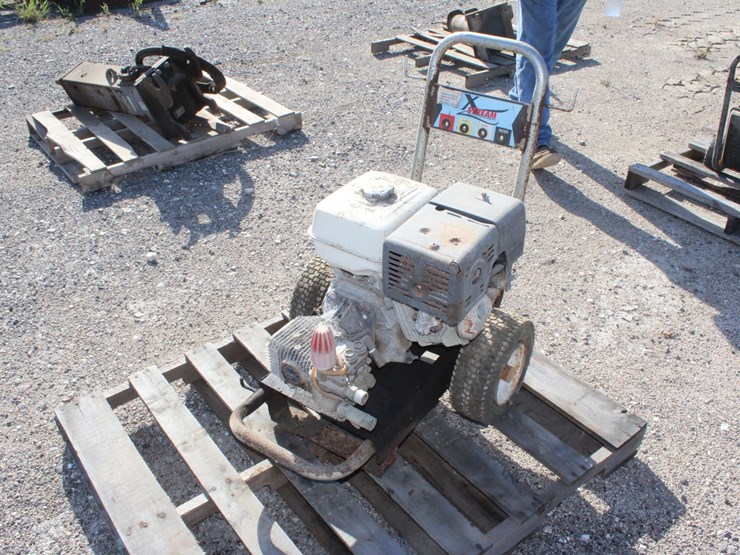#1016-•-xstream-pressure-washer-image-1