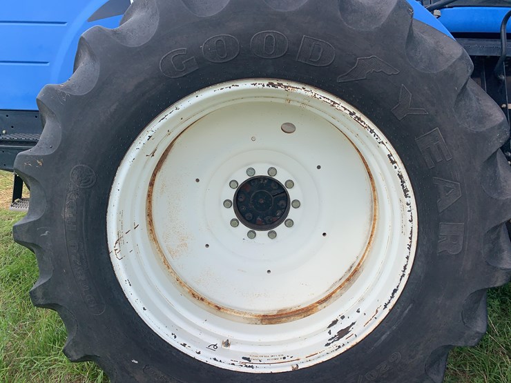 2004-new-holland-tj375-image-12