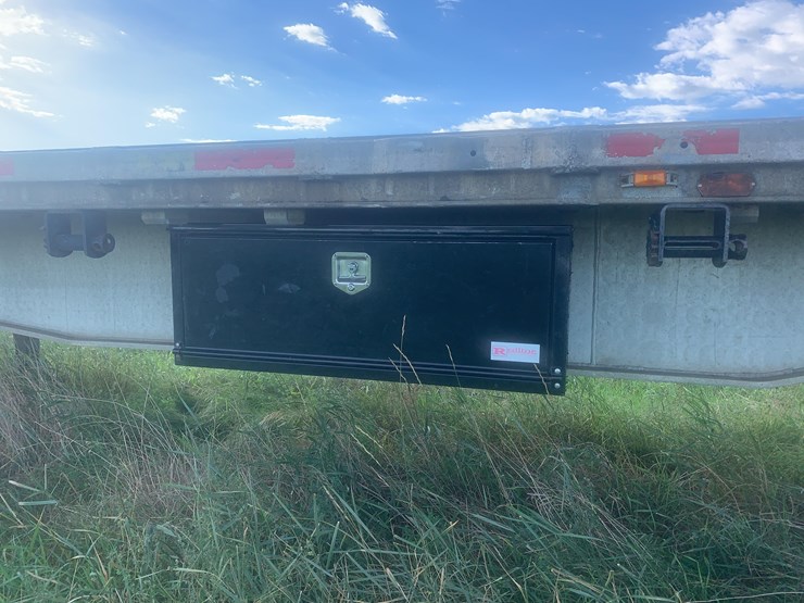 semi-trailer-image-13