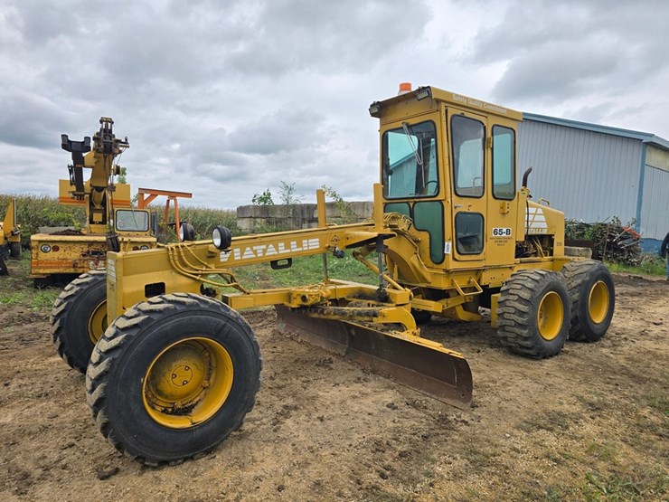 #2053-•-fiat-65-b-motor-grader-image-1