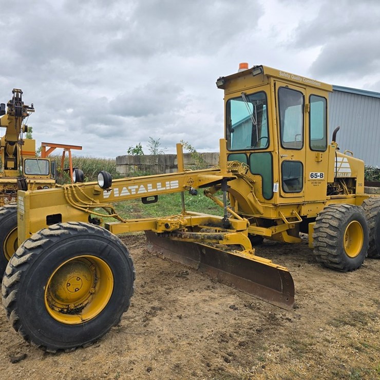 #2053 • Fiat 65-B Motor Grader