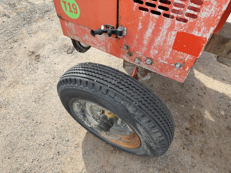 mq-whiteman-wm-90-tow-behind-mortar-mixer-image-7