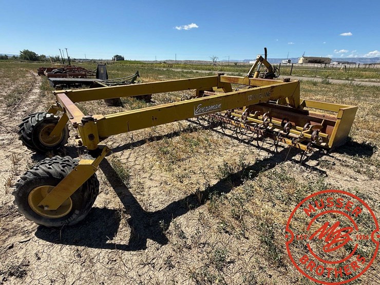 eversman-12'-land-plane-image-5
