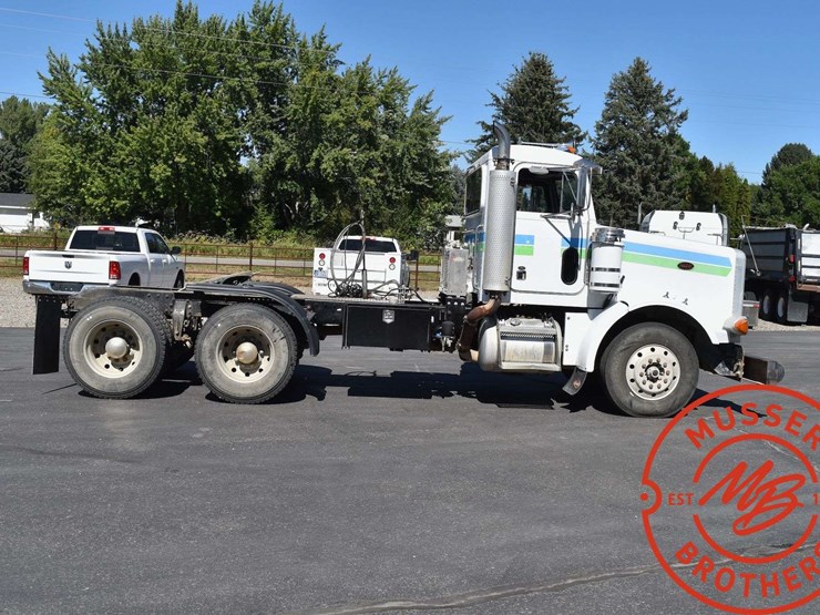 2003-peterbilt-378-image-8