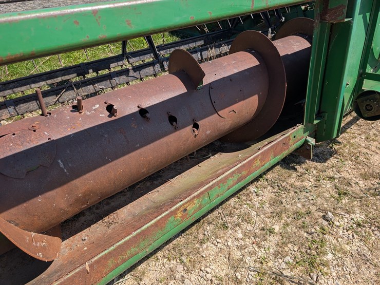 #2473-•-john-deere-13'-grain-head-image-7