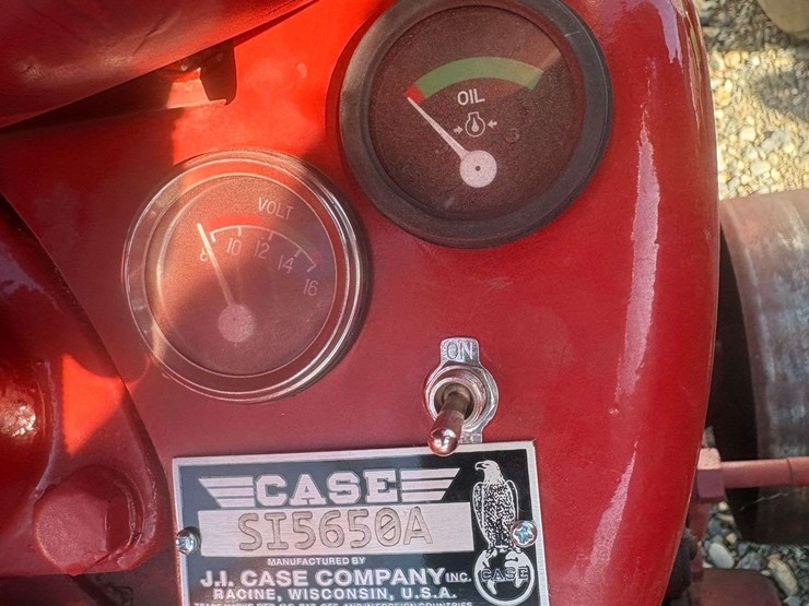 1948-case-si-tractor-image-19