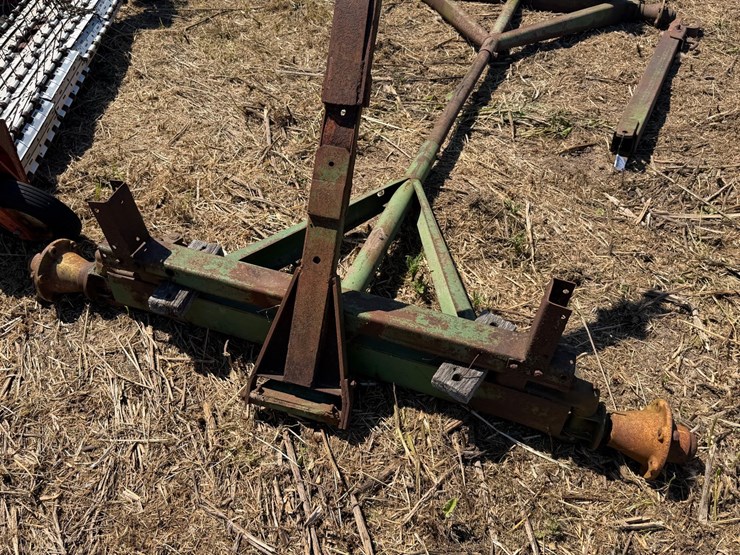 #2503-•-john-deere-running-gear-parts-image-2