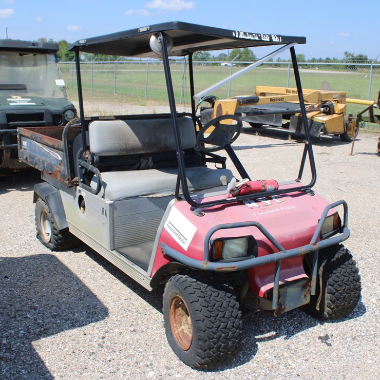 #1079 • Golf Cart