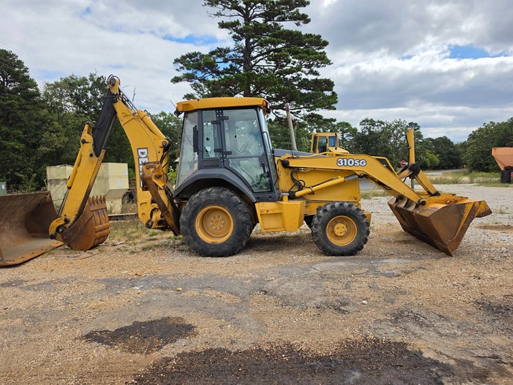 deere-310sg-image-9