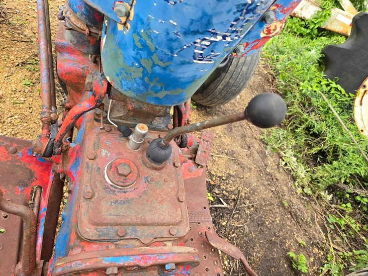 ford-800-image-18