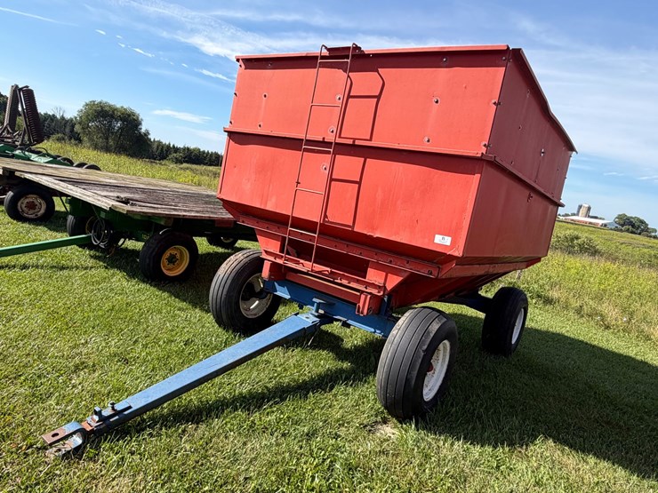 john-deere-1065a-image-1