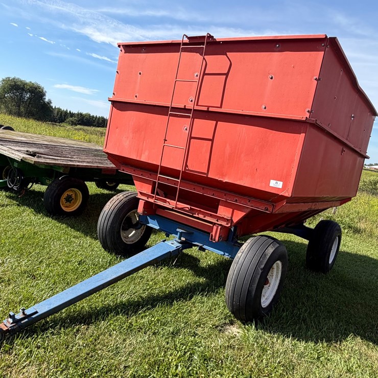 JOHN DEERE 1065A