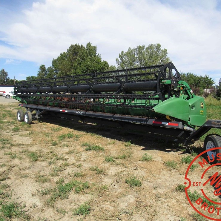 JOHN DEERE 635F