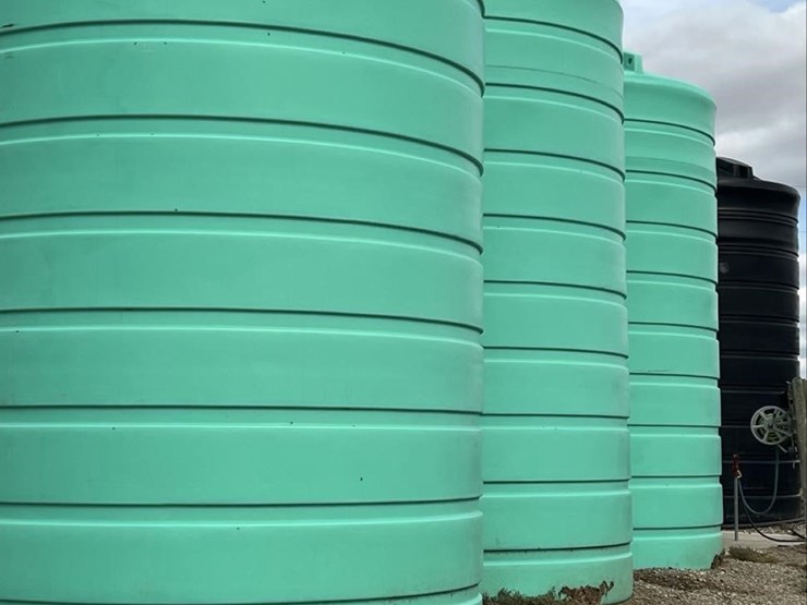 enduraplas-6000-gallon-fertilizer-tank-10085-image-8