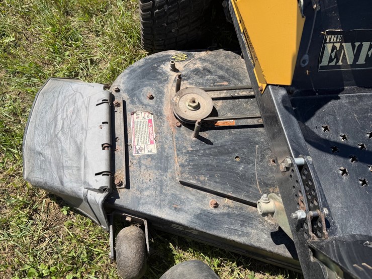 #2488-•-2007-cub-cadet-enforcer-mower-image-10