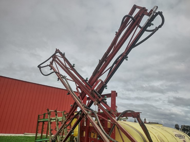 #2447-•-hardi-sprayer-image-18