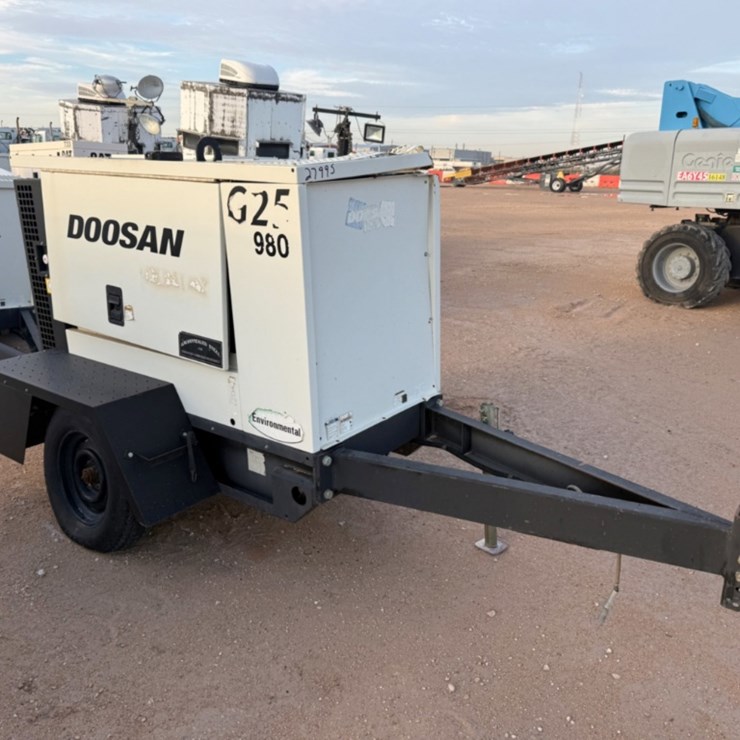 2011 DOOSAN G25