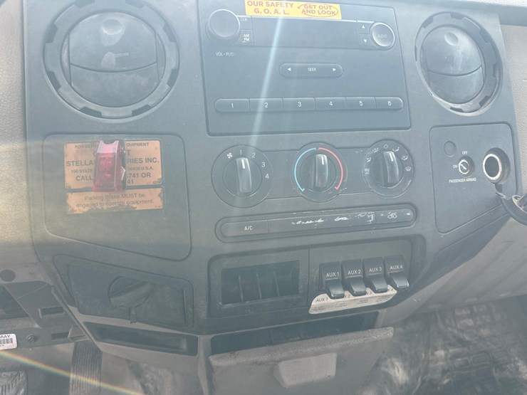 2009-ford-f350-image-53