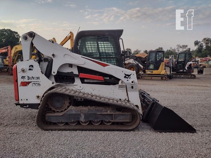 2020-bobcat-t770-image-3