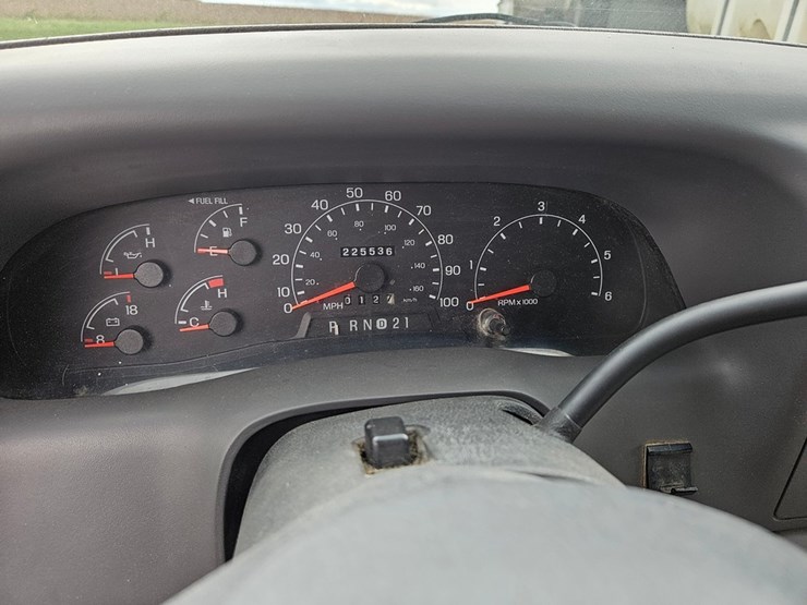 2001-ford-f350-image-24